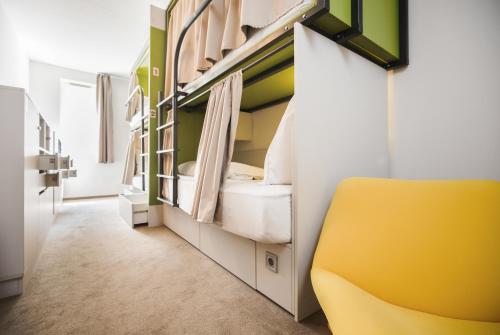 Maverick Hotel & Student Lodge - image 11