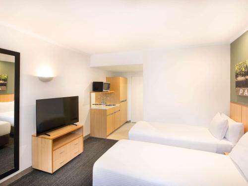 Travelodge Hotel Macquarie North Ryde Sydney - image 12