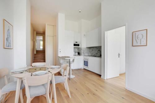 кухня, Charming Apartment -2BR/6P- Nogent-sur-Marne in Ноге сюр Марн