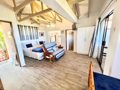Studio with Ocean View room in Hoylake Inn