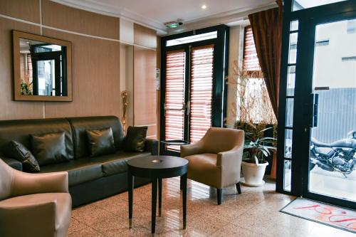 Hôtel des Deux Avenues - image 5
