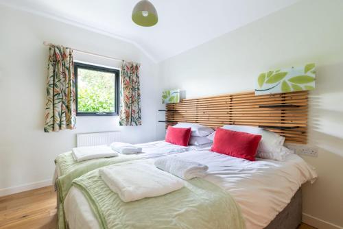 Tor Farm Lodge - image 11