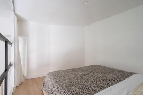 Apartment image 3