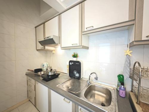 New! Costa Mahkota Pool&SeaView 2BR 4pax Town Area New! Costa Mahkota Pool&SeaView 2BR 4pax Town Area