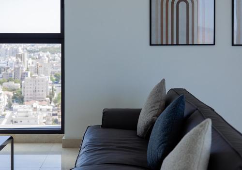 Central Park Residence - image 5