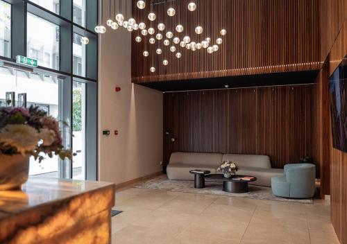 Central Park Residence - image 3