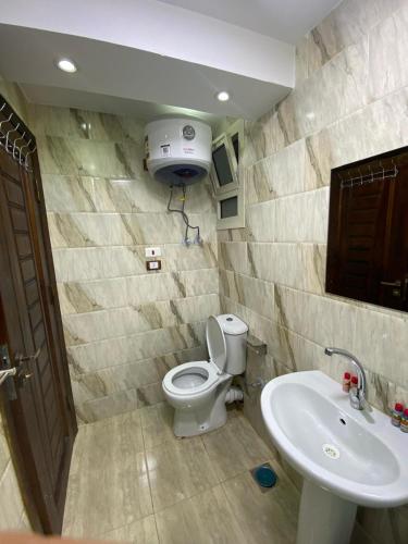 7 Heaven Pyramid Middle East View - image 7