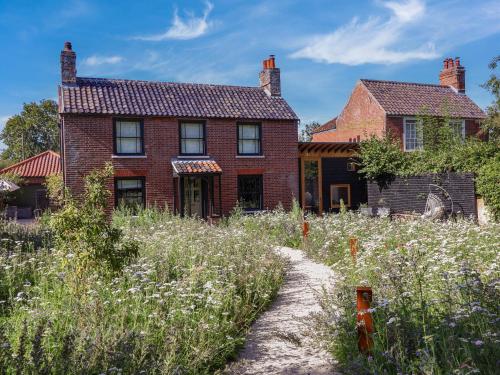 Oak Cottage – khách sạn tại Beccles North