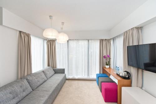 Villa 21 Victus by Noclegi Renters - image 3