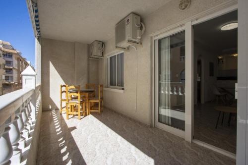 La Loma 77-20 - image 2