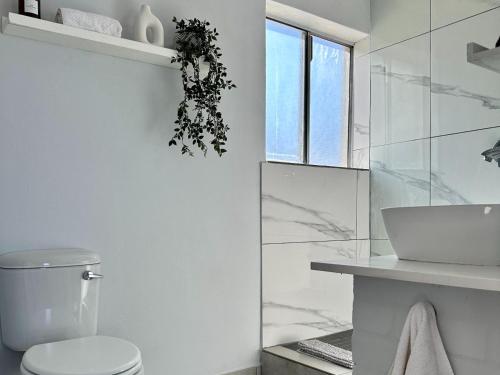 Apartment with Balcony image 10