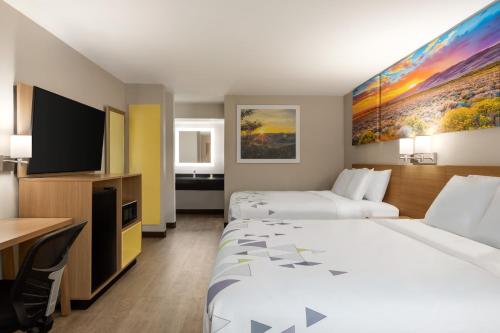 Days Inn by Wyndham Covington - image 12