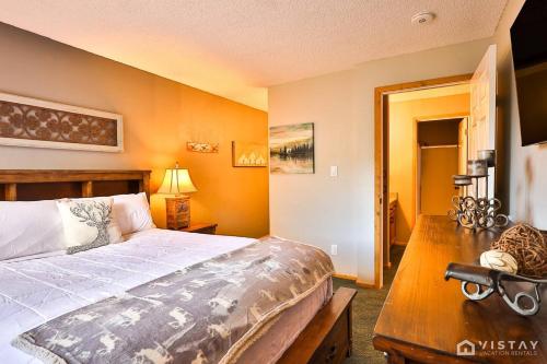 Giant steps 13 - Ski In Ski Out Giant steps 13 - Ski In Ski Out