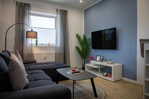 HANNIBAL - Design Apartment Lavendel 4, VW Nähe, Parkplatz, Küche, HighSpeed-WLAN, Fitness, Solarium, Wolfsburg