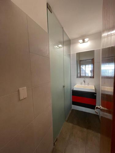 One-Bedroom Apartment room in Departamento PB patio y asador privados - NUEVO SERVICIO Estacionamiento 24hs INCLUIDO no camioneta- Cerca de hotel Quinto Centenario Nuevocentro shopping Hospital Clinicas y Club Universitario Córdoba Sede central