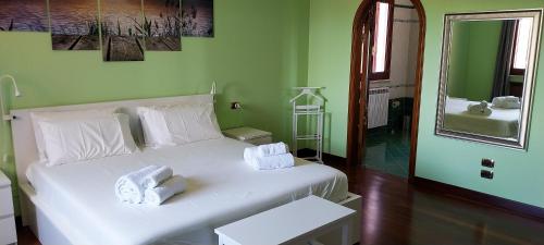 Villa Giulia Room Type - Standard Double Room