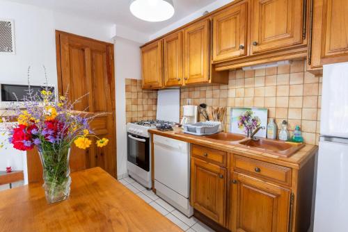 Gîte Gîtes de France 3/4 personnes à Malbosc (Gite Gites de France 3/4 personnes a Malbosc) in Bedoues