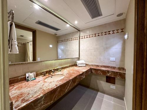 589288611 Hotel El Prado