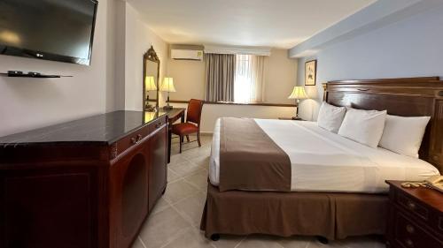 589290231 Hotel El Prado