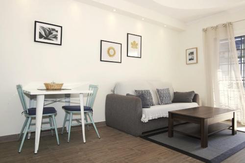 Apartamentos Juan Benitez in เอลโกติโย