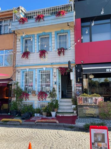Antiksofya – Istanbul, FL