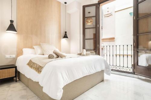 Stay and support - charitable apartments by REMS, Málaga