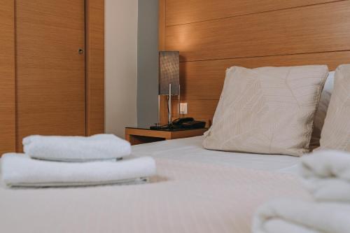 Parnon Hotel - image 11