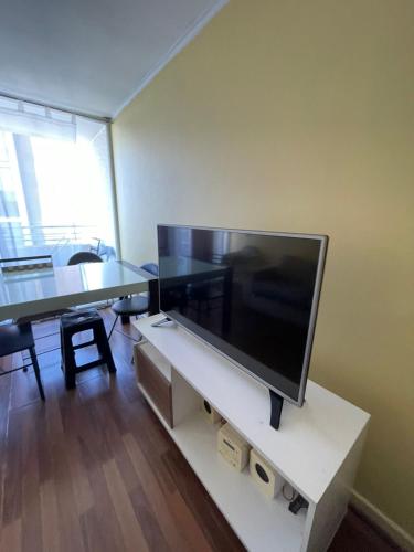 2 bedrooms, 5 beds