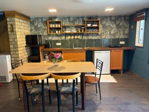 Residence R&R in 凱爾納維
