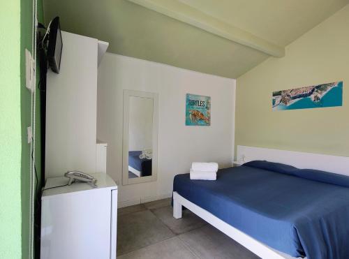 1 queen bed