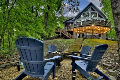 Beautiful Renovated Cabin in Blue Ridge Mountains in Mineral Bluff, Vereinigte Staaten von Amerika