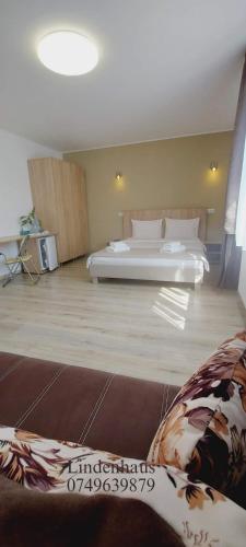 LINDENHAUS- Cazare linistita aproape de centrul Sibiului, parcare stradala gratuita, WiFi 4