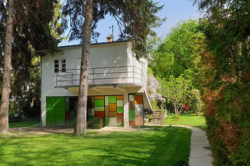 Exterior view, Danube Lupa Island holiday home-close to Budapest in Dunakeszi