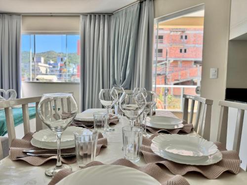 Residencial 287 - Localização privilegiada à 5min da praia (Residencial 287 - Localizacao privilegiada a 5min da praia) in บอมบาส