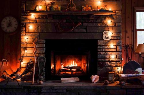 The Fern Hill Lodge Serenity on 20 Acres in Barryville, USA