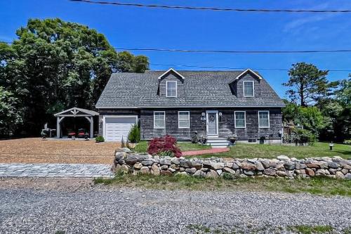 Bird Street Breeze Bird Street Breeze