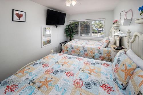 Seaspray Condos 208A - main image