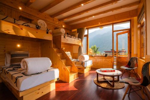 View, Olgah Manali in Palchan