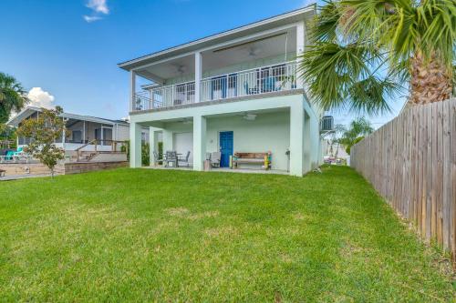 Private Dock and Water Views! Homosassa Retreat in โฮโมซัสซา (FL)