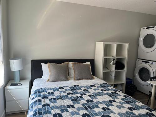 Mountain View Studio in Town, Canmore (foto 3)