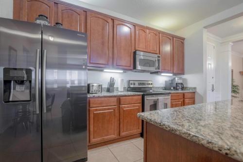 Beautiful Vista Cay Lake View Classic Near to all theme Parks & walk to the Convention Center in Orlando, USA