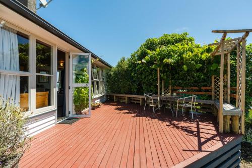 Three-Bedroom House image 9