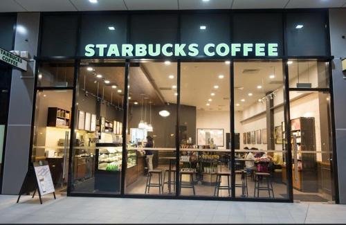 ooo For Ladies Only ooo Bukit Timah master room in ブキット バトック