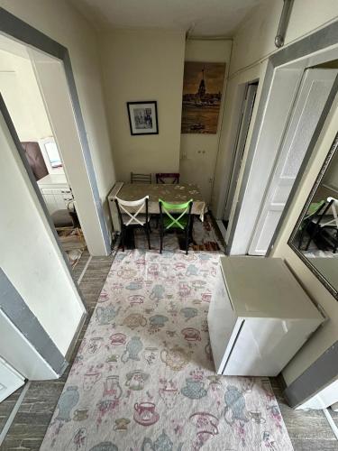 Three-Bedroom Apartment with Sea View room in Apart La Mia