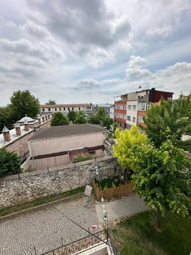Three-Bedroom Apartment with Sea View image 7