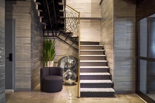 로비, The FIDI Hotel in 금융지역