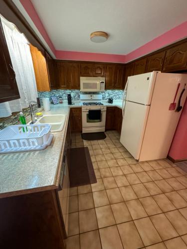 Full House/Heart of Worcester Full House/Heart of Worcester