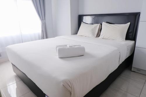 One-Bedroom Apartment image 9