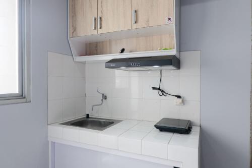One-Bedroom Apartment image 8
