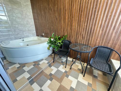 Jingle Bells Resort Kohlarn – Koh Lan, DC